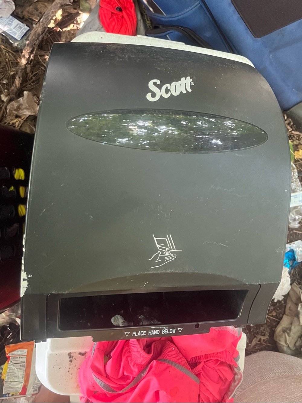 Paper Towel Dispenser (Not Electronics)